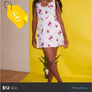 Forever 21 floral dress with pockets